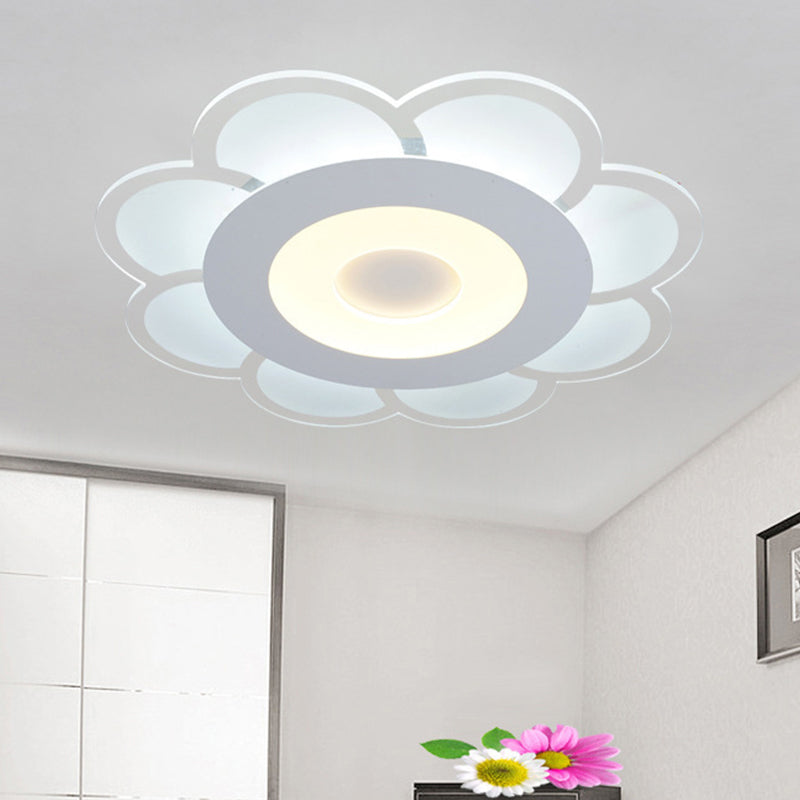 8"/16.5"/20.5" W White 8-Petal Flush Mount Ceiling Light Nordic Frosted Acrylic LED Flush Lamp in Warm/White Light