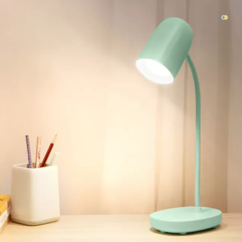 Lampada da tavolo in stile minimalista moderno con porta di plastica USB 1 luce da tavolo per la scrivania