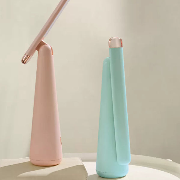 Lampe de table de style minimaliste moderne avec port USB Plastique 1 lumière lumineuse Lumière pour l'étude