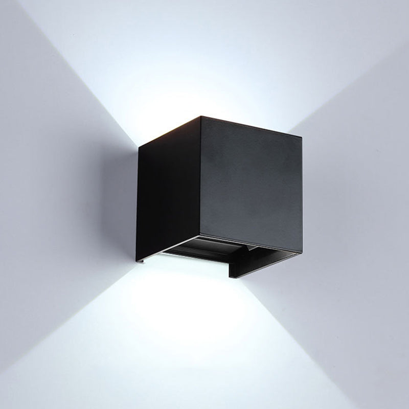 Modern Minimalist Style Square Wall Mounted Light Fixture Metal 2 Lights Wall Lights