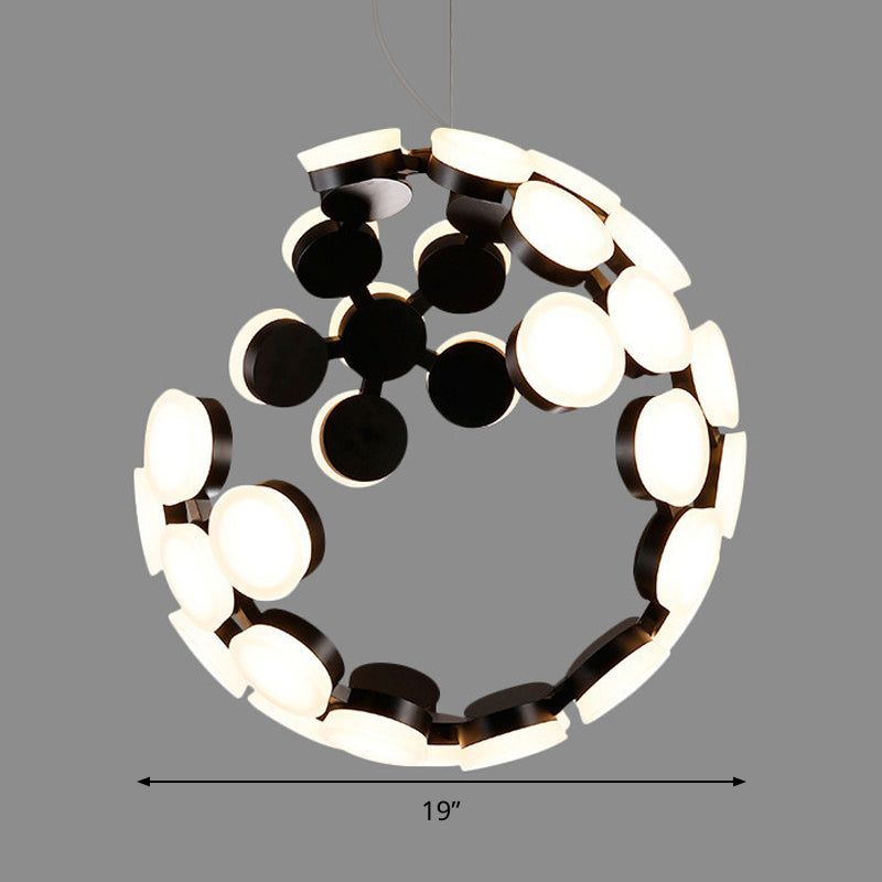 Luce a ciondolo a LED nere acrilico moderno per la lampada a ciondolo a led nera moderna per sala da pranzo