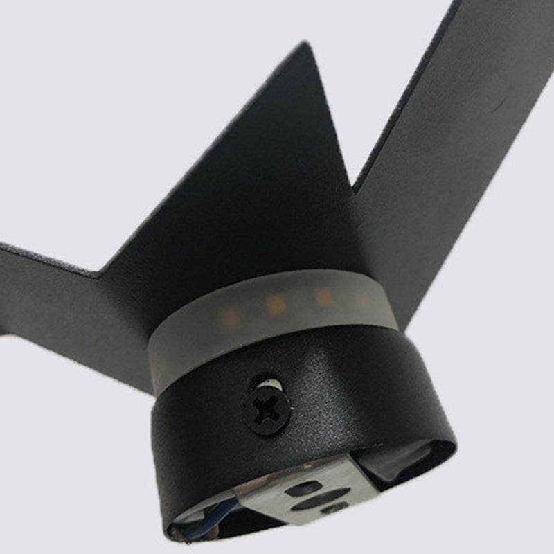 Flying Birds Creative Shaped LED Wall Sconces Post-modern Style Minimalism Metal Wall Light for Bedroom Living Room