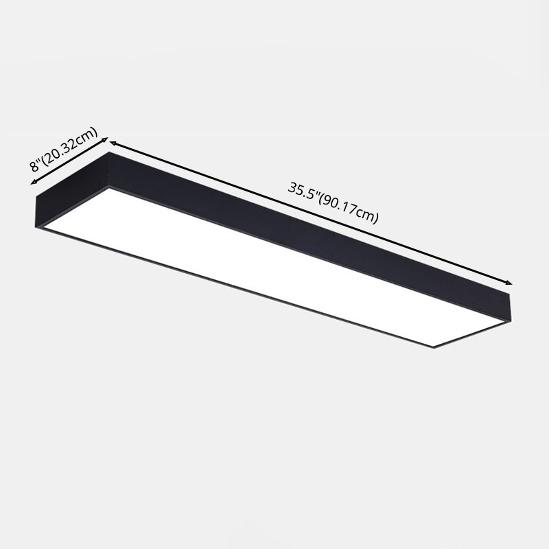 Lampade da soffitto rettangolari in metallo con montaggio a incasso. Lampade da incasso per ufficio moderne