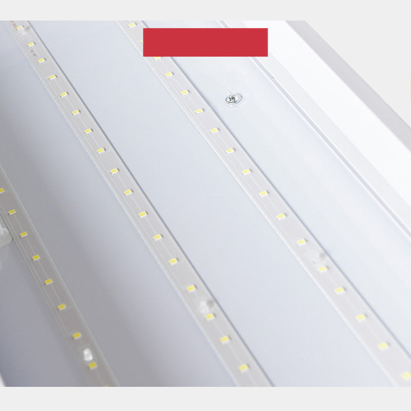 Lampade da soffitto rettangolari in metallo con montaggio a incasso. Lampade da incasso per ufficio moderne