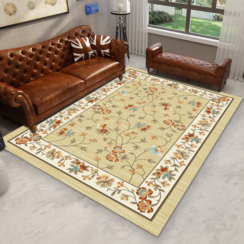 Alfombra de estampado floral de cuatro colores poliéster tradicional anti-deslizamiento alfombra interior para sala de estar
