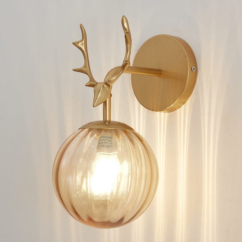 Antler in metallo Design Lampada da muro a parete Simplicità Nordic Orb Glass Sconce Lights per soggiorno corridoio