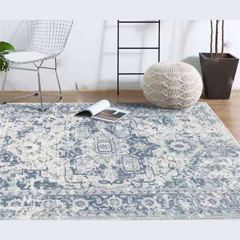 Red Tone Disstressed Rug Polyester Ethnic Pattern Area Rug Non-Slip Backing Carpet for Living Room