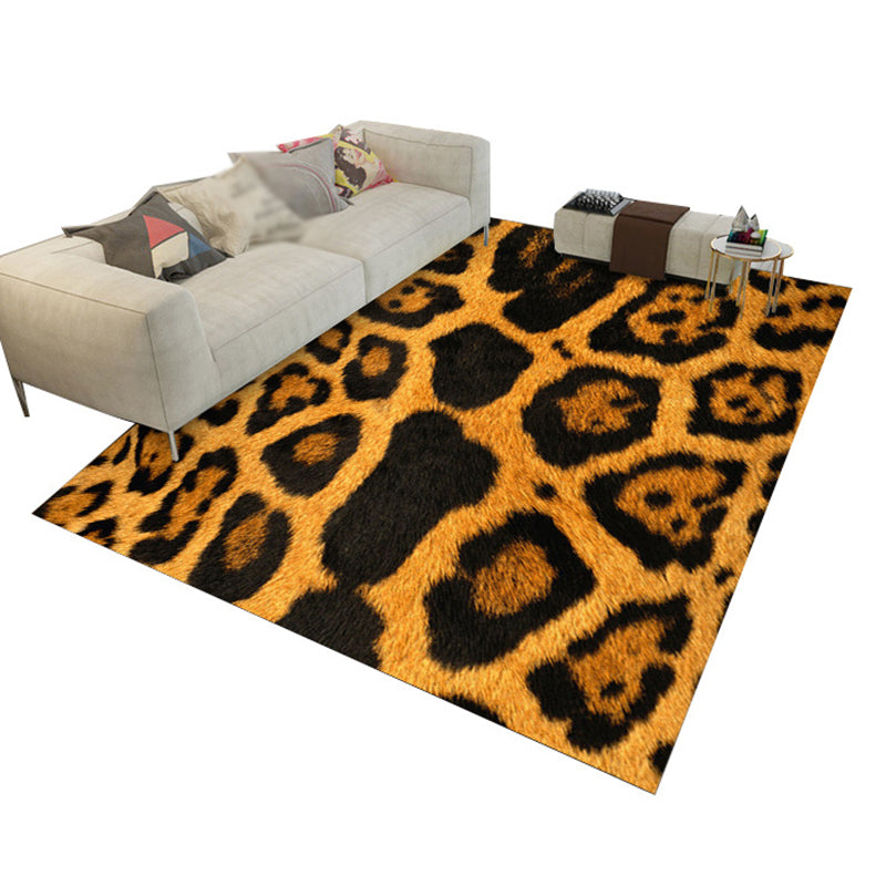 Bold Animal Print Rug Contemporary Stylish Area Carpet Polyester Friendly Washable Carpet for Living Room
