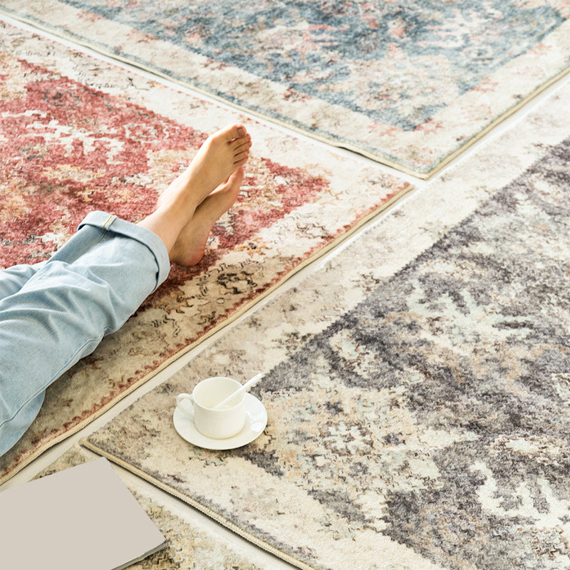 Simple Solid Color Disstressed Rug Polyester Ethnic Pattern Area Rug Non-Slip Backing Carpet for Living Room