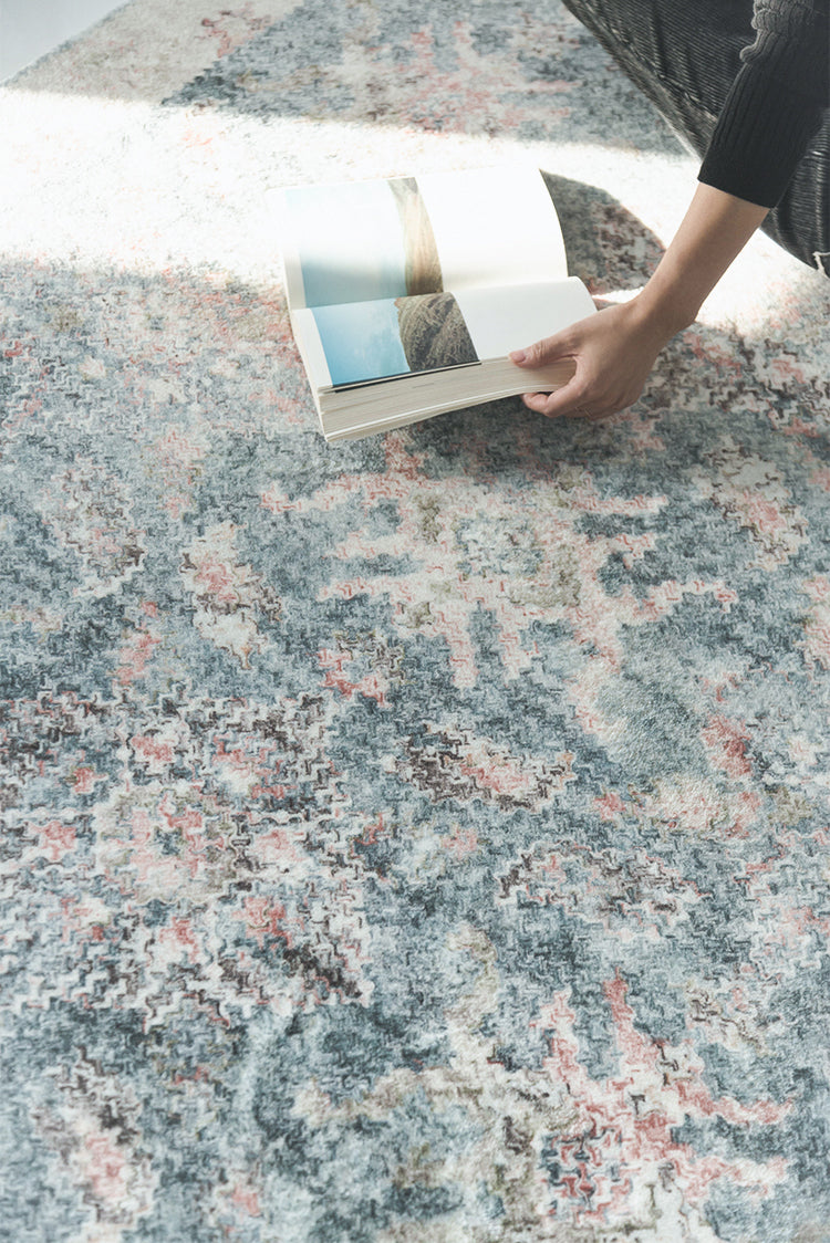 Simple Solid Color Disstressed Rug Polyester Ethnic Pattern Area Rug Non-Slip Backing Carpet for Living Room