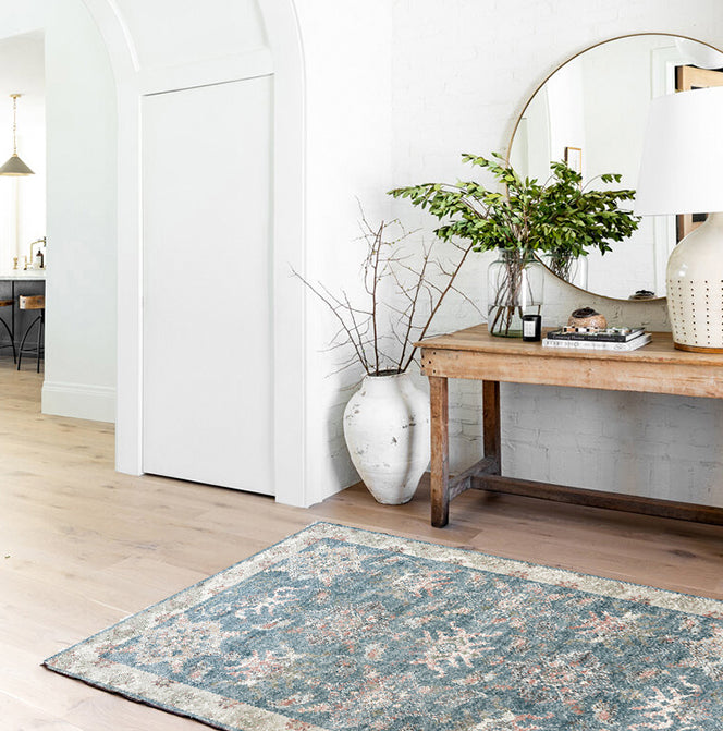 Simple Solid Color Disstressed Rug Polyester Ethnic Pattern Area Rug Non-Slip Backing Carpet for Living Room