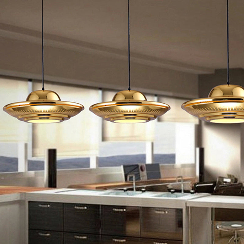 Saucer moderne Pendre Lighting Metal 16 "/ 18" de large 1 Light Dining Room Hanging Light Kit en or