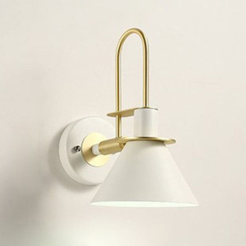 Modern Minimalist Style Tapered Wall Mounted Light Fixture Metal 1 Light Wall Light Sconces for Bedroom