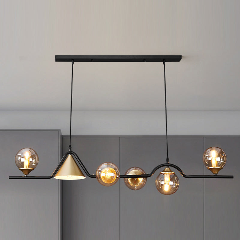 Sala da pranzo Isola Light Light Style Modern Style Isola Accensione con sfera di vetro