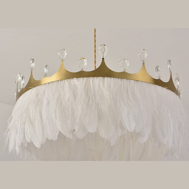 Lámpara de araña de plumas de la corona Luz moderna de dormitorio moderno accesorio de iluminación suspendida