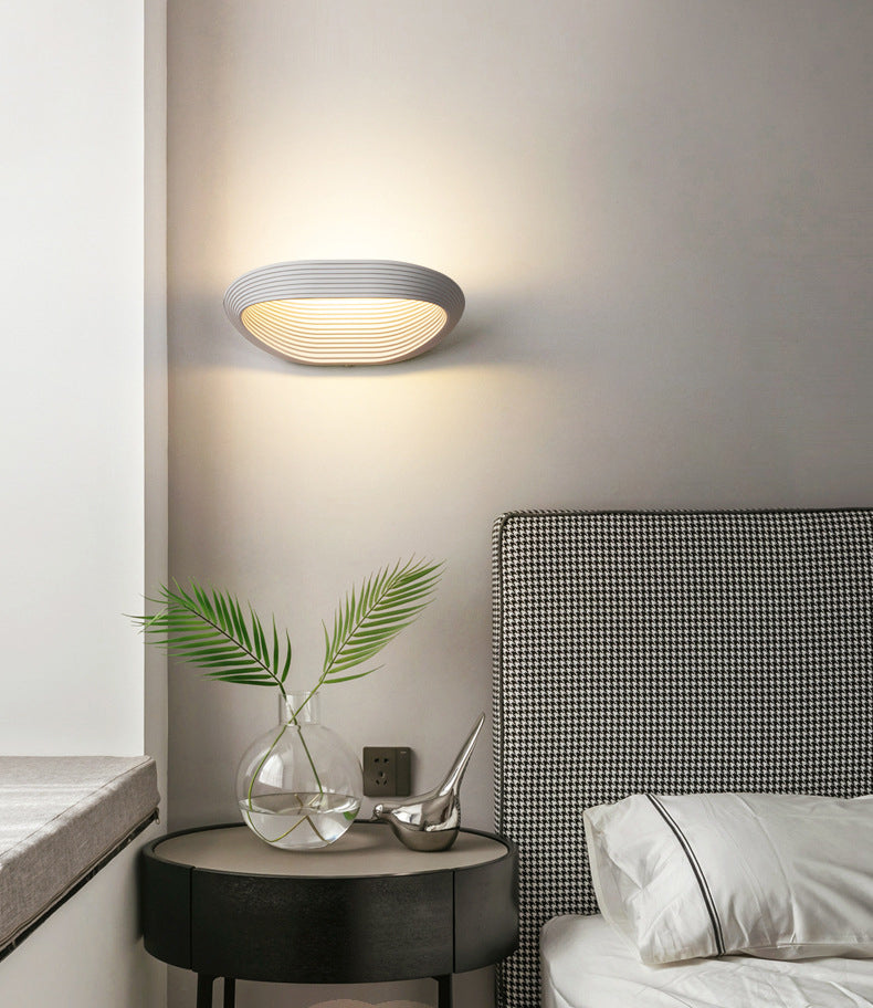 Nordic Style Minimalism LED Wall Lamp Creative Layered Metal Shaped Home Decorative Sconce Light for Bedroom