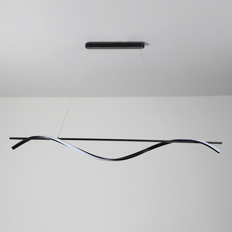 Lauteur de l'île LED de fer laqué dans le pendentif linéaire acrylique moderne de style concis moderne pour salle à manger