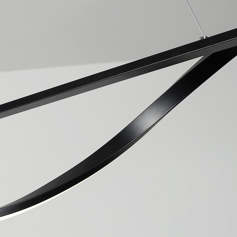 Lauteur de l'île LED de fer laqué dans le pendentif linéaire acrylique moderne de style concis moderne pour salle à manger