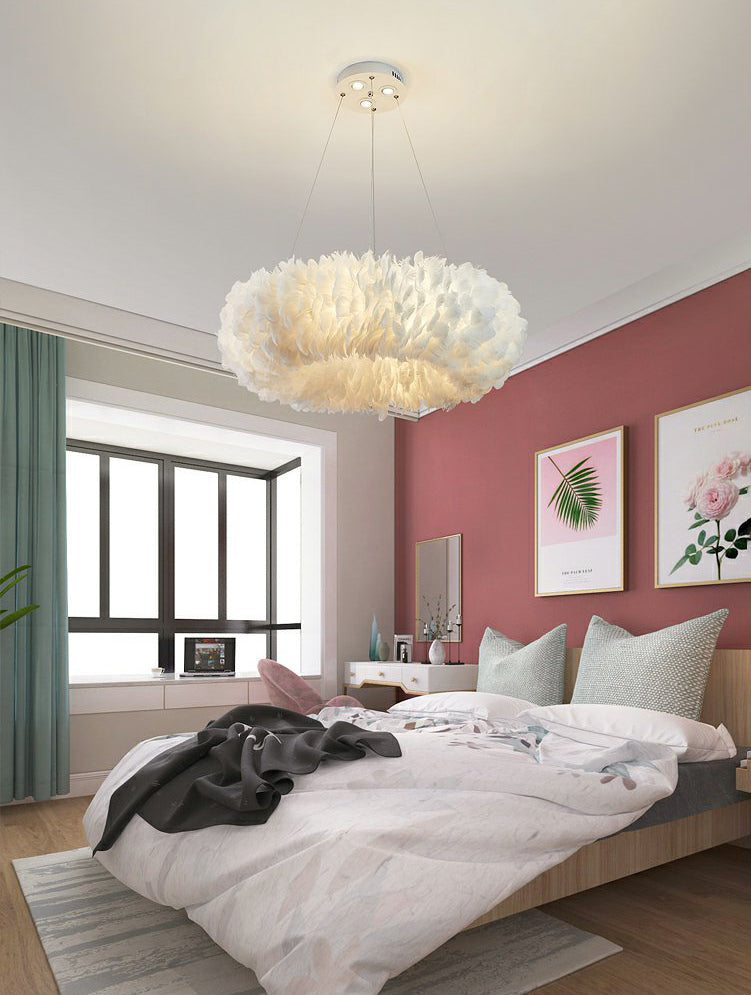 Feather Circle Chandelier Light Fixture Nordic Pendant Lighting Fixture in White