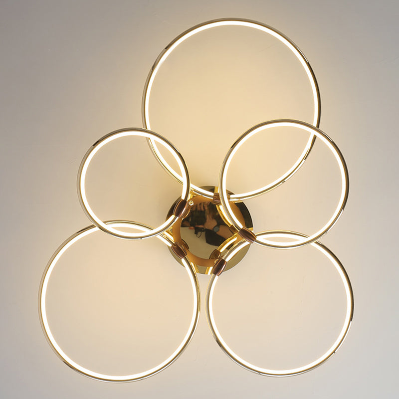 Kreise Metall Kronleuchter Beleuchtung minimalistische LED -Golddecke Anhänger Licht