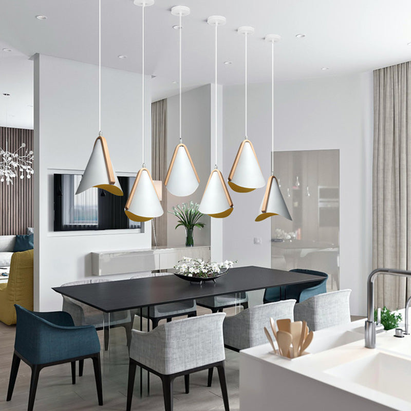 Lámpara de suspensión de diseño de metal de grano de madera nórdica de estilo nórdico de 1 luces en blanco