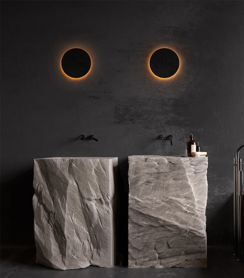 6 "Höhe Einfachheit Metall Wandleuchte moderner Stil Geometrischer Terrasse Gang Leuchte in gefrostetem Schwarz