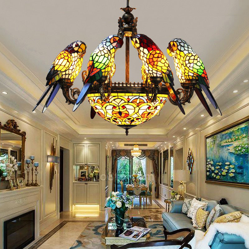 Luce a sospensione in ferro battuto nella luce del soffitto in vetro per pappagallo in stile artistico Tiffany per corridoio