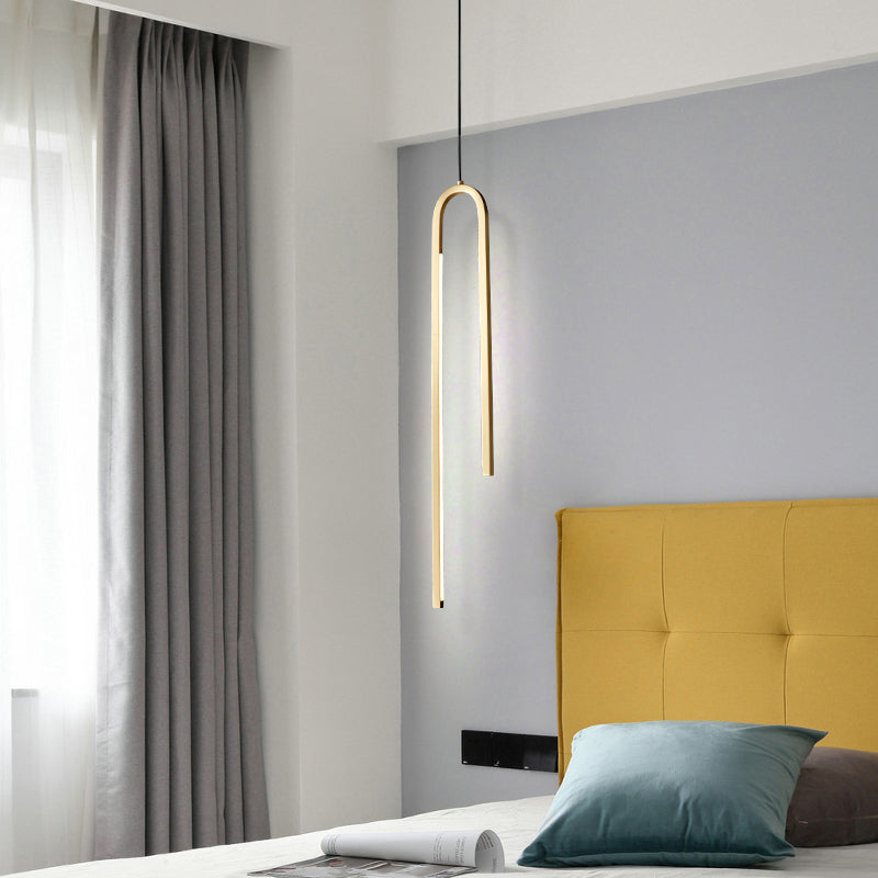 Luz de colgante LED lineal curvado de latón techo de metal Cuelga de colgantes para sala de estar