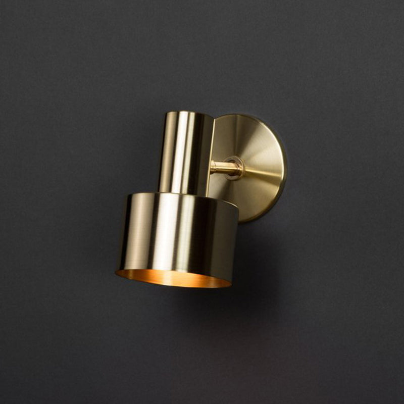 7.5" H Torch Shaped Metal Wall Lamp 1-Light Post-modern Style Sconce Lights in Gold