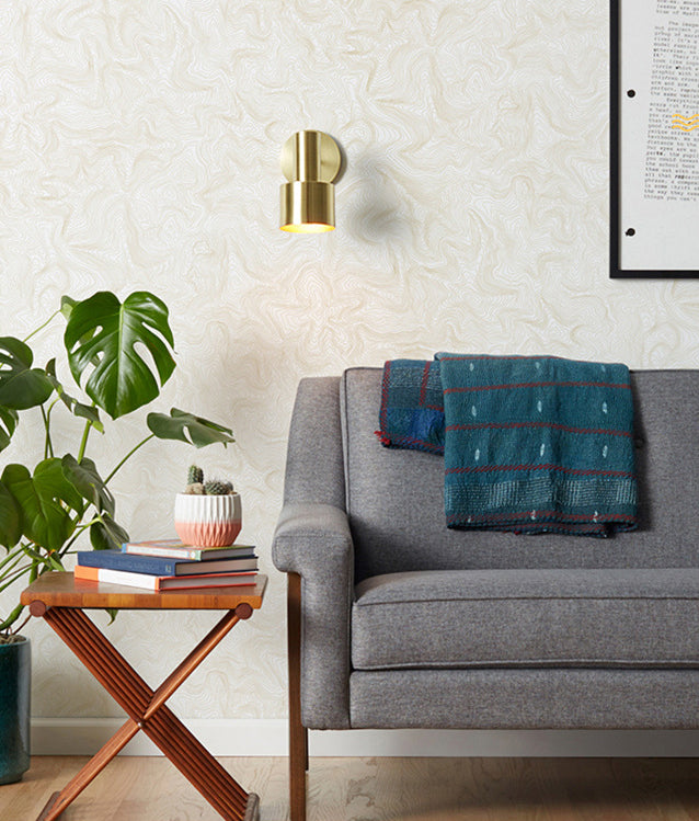 7.5" H Torch Shaped Metal Wall Lamp 1-Light Post-modern Style Sconce Lights in Gold