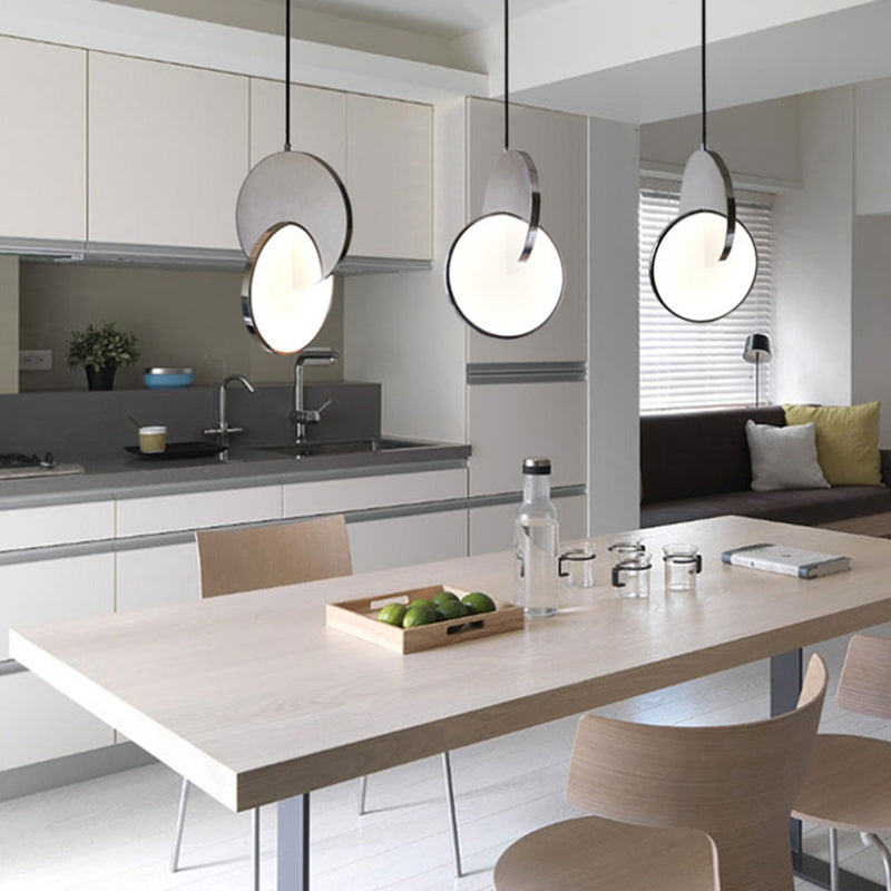 Embedded Round Piece Creative LED Hanging Light Post-modern Style Metal Pendant Lamp for Coffee Shop Restaurants