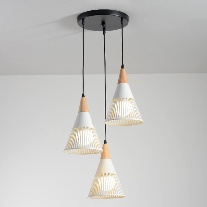 Lámpara de caída de estilo moderno Shuttlecock Hollowed Holfing Lighting con sombra de metal