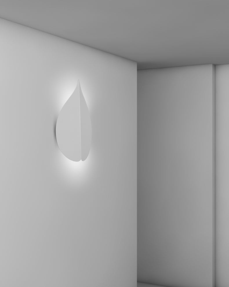 Modern Minimalist Style Leaf-shaped Flush Mount Wall Sconce Metal Wall Mount Light Fixture for Bedroom