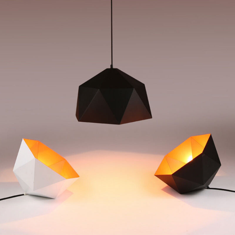 Geometrisch geformte kreative Metallhänge hängendes Licht Single Birne Moderner Stil Einfachheit Licht Beleuchtung Anhänger