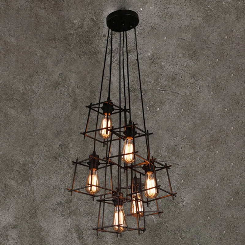 Luz colgante geométrica negra en araña de hierro forjado de estilo vintage industrial con marco de hierro