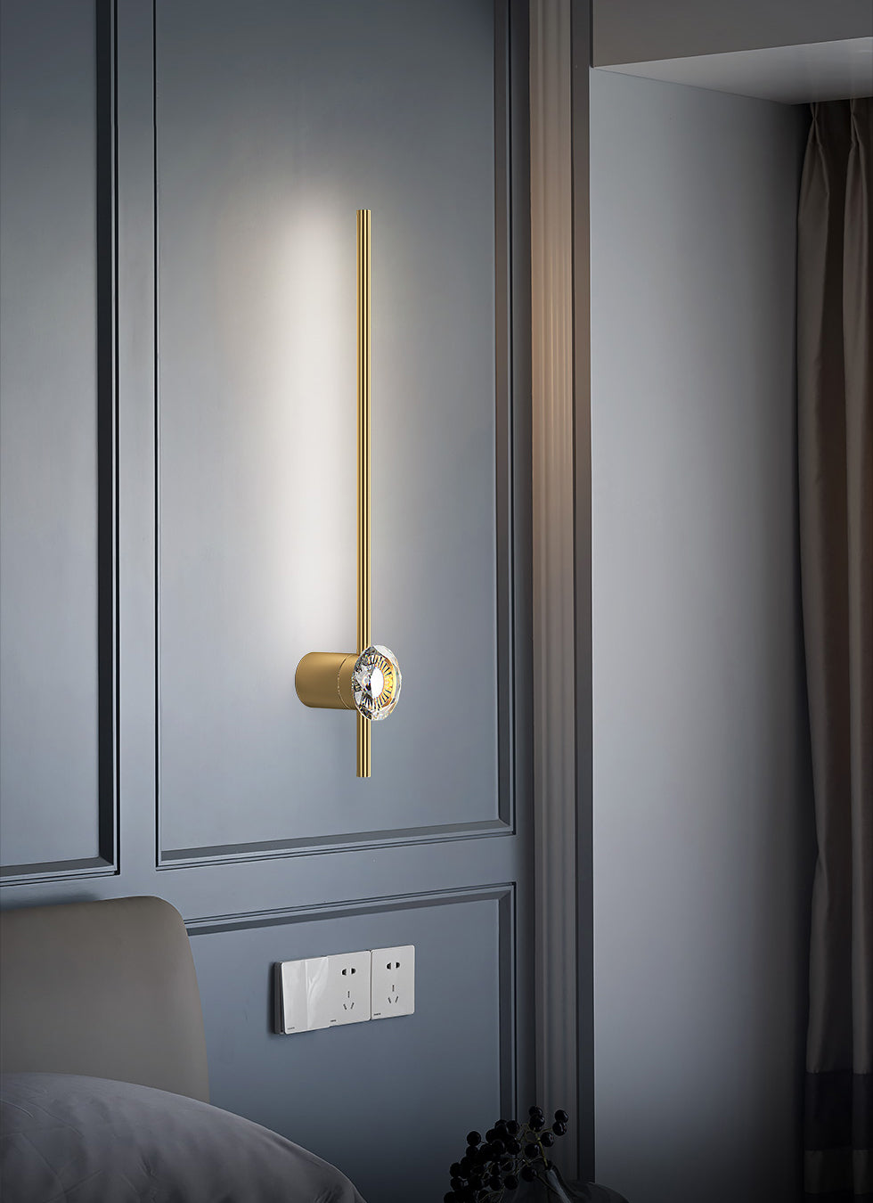 Modern Luxury Style Wall Mounted Light Fixture Copper Flush Mount Wall Sconce for Living Room