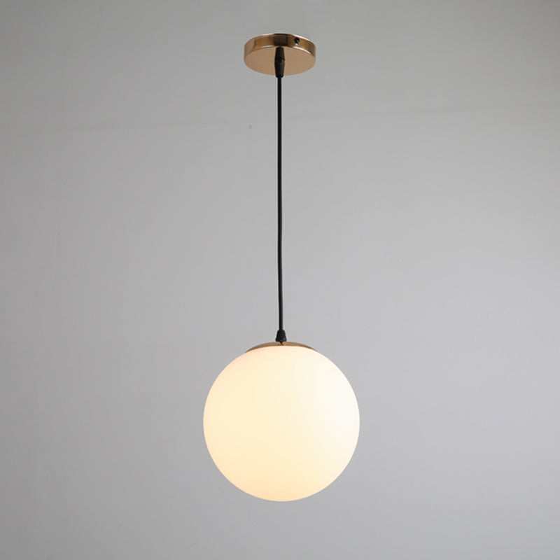 1 globe léger peinnant plafonniers industriels en verre de lait en verre pendant luminaires pour le restaurant
