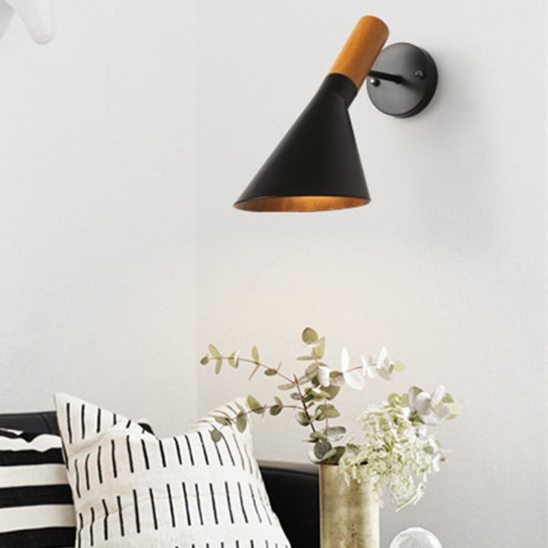 Lámpara de pared de minimalismo en forma de embudo estilo moderno de madera de madera de 1 luces accesorio de iluminación