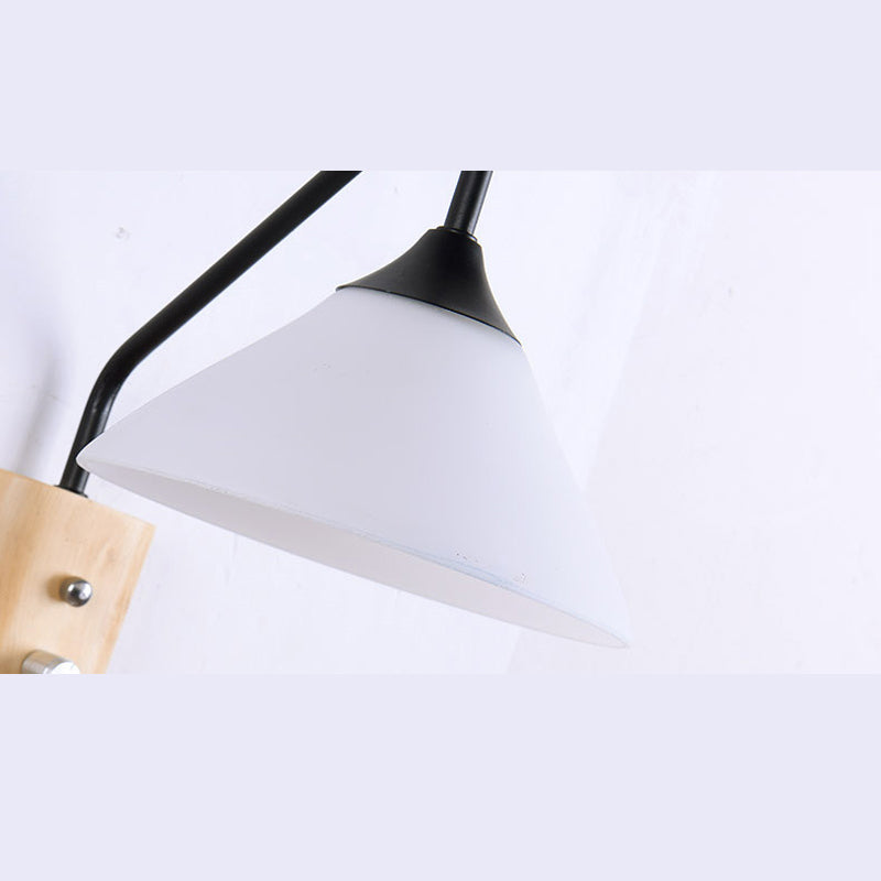 11.8 "H glaskegel schaduw eenvoud houten wandlamp metaal zwanenhals arm 1-lichtsconcuslichten met onafhankelijke schakelaar
