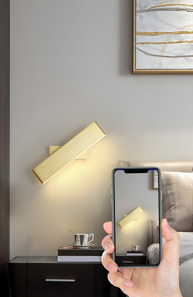 Amplia de pared de hierro forjado rectangular en una moderna lámpara de pared de macarrón de estilo minimalista con sombra acrílica