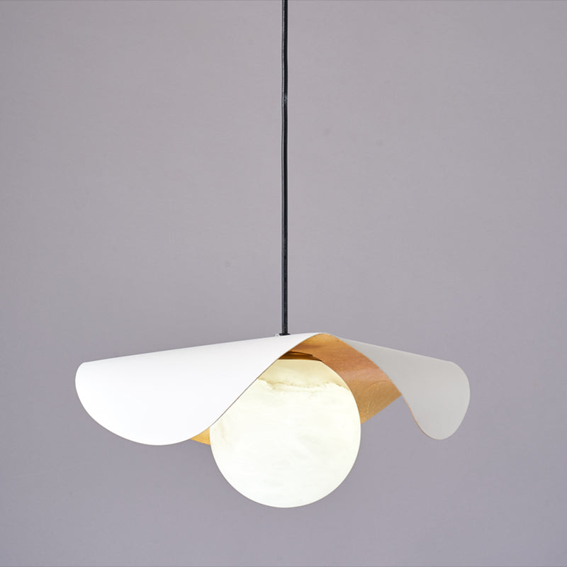 Luz de colgante colgante de suspensión en forma de sombrero Luz de techo colgante contemporáneo para sala de estar