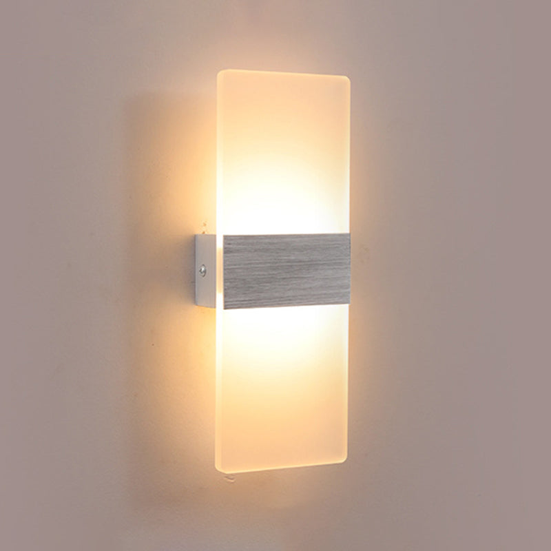 Lámpara de pared LED acrílica rectangular de aluminio cepillada estilo contemporáneo Simplicidad de apliques de interior para pasillo del pasillo