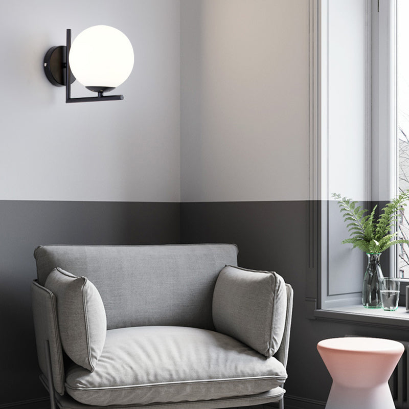 Zeitgenössische globale Wandmontagleuchte Milchglas Wandmontagelampe für das Restaurant