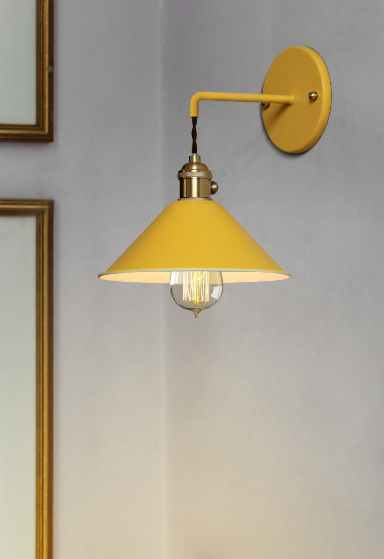 1 Light Metal Wall Mounted Light Fixture Modern Cone Wall Sconce Lighting for Dining Room