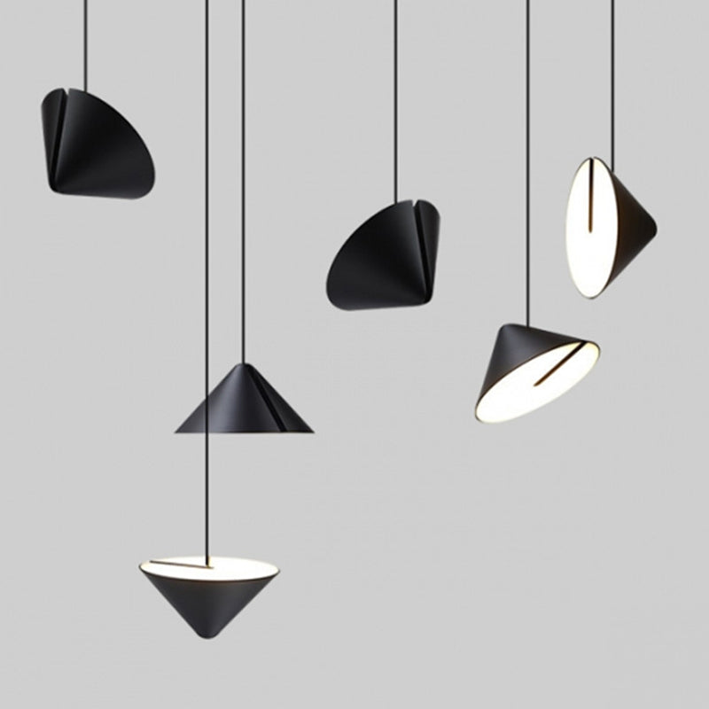 Verstelbare kegelschaduw hanglamp lopend Noordse metalen zwarte afwerking LED hanglicht