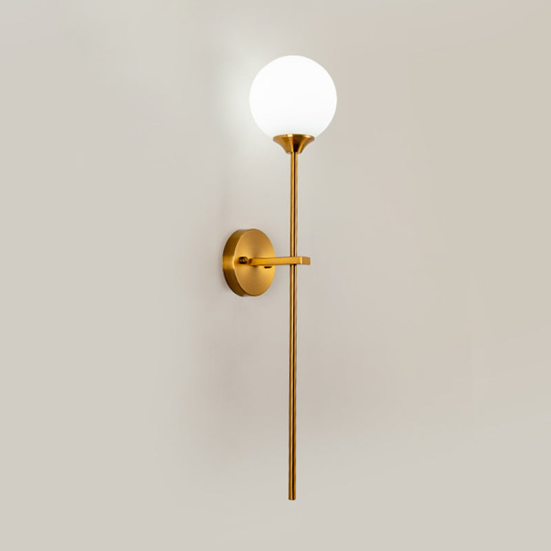 1-Light Wall Light in Modern Luxury Style Wrought Iron Wall Sconce with Globe Glass Shade
