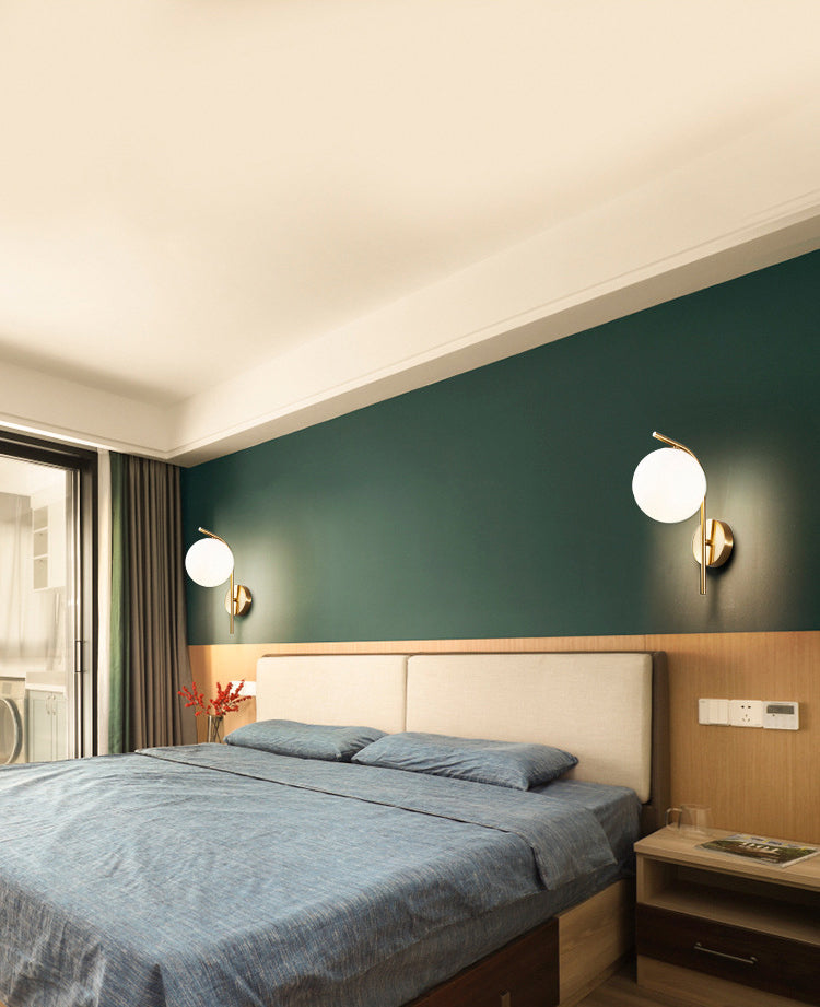 Zeitgenössische globale Wandmontagleuchte Milchglas Wandmontagelampe für das Restaurant