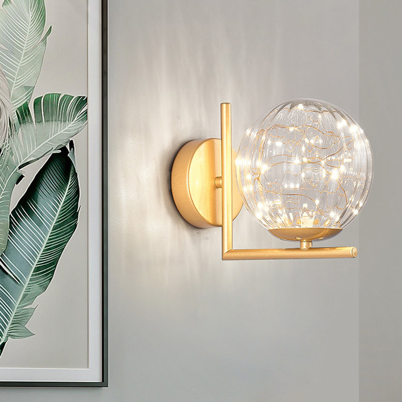 1 luminaire mural en verre clair