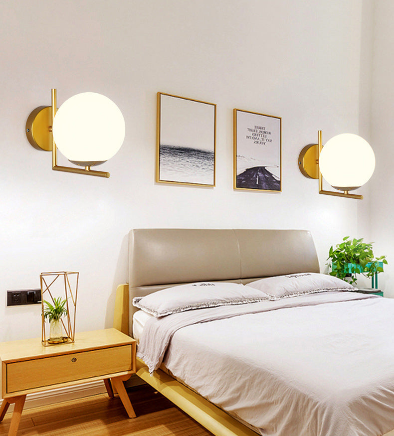 1 lampada a parete bianca leggera montata su muro moderno funce di luce della sfera per camera da letto