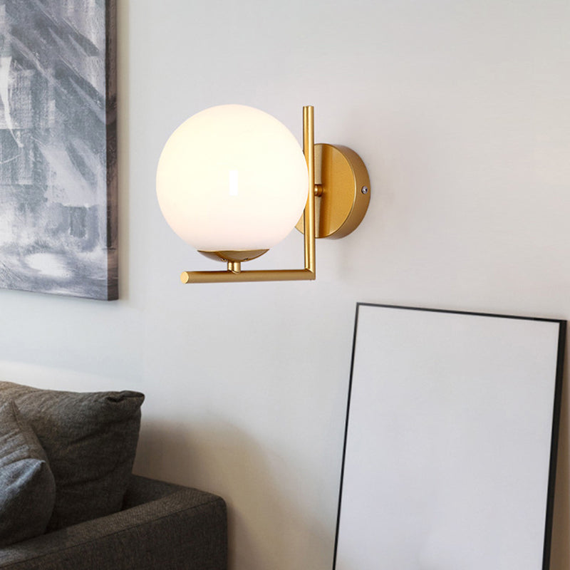 Zeitgenössische globale Wandmontagleuchte Milchglas Wandmontagelampe für das Restaurant